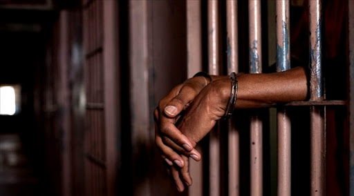 Comment faire sortir mon mari de prison avec un rituel puissant